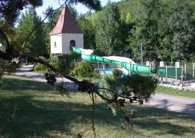 Moulin de Julien piscine et toboggan