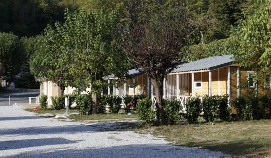 Camping Le Jardin emplacements et locations