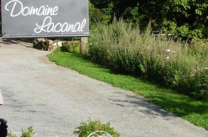 Domaine Lacanal panneau accueil