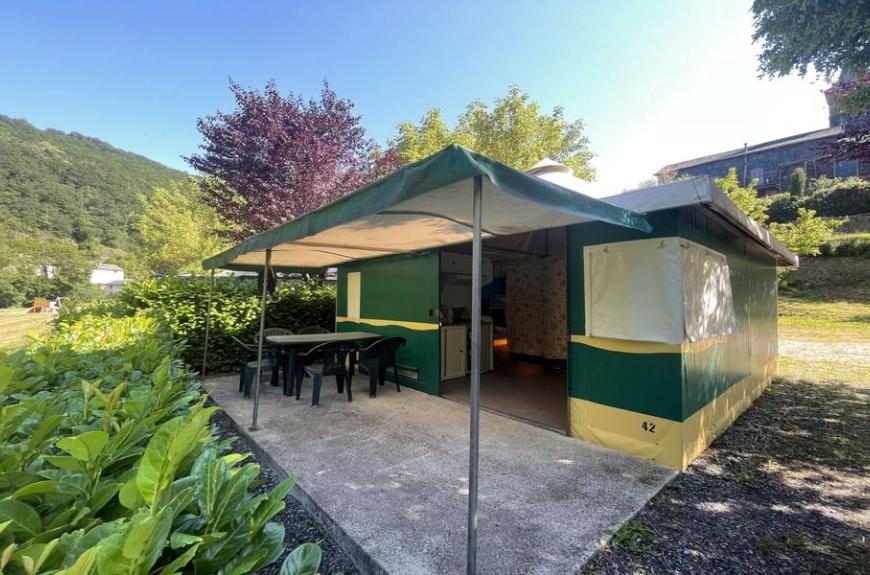 Camping Le Jardin bungalow toilé