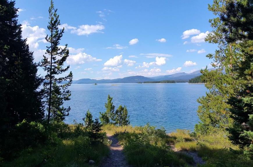 Camping de la Raviège lac