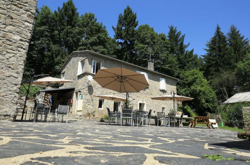 Camping de la Raviège terrasse