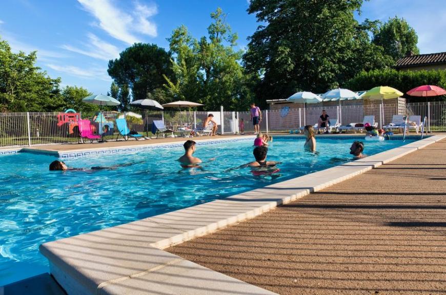 Les Chalets de Gaillac piscine