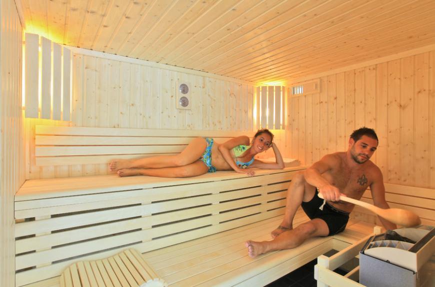 Albirondack Camping Tarn Sauna