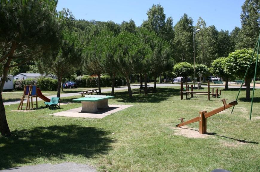 Municipal La Bâtisse jeux enfants