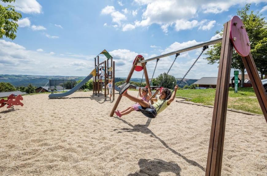 Domaine Vallée du Tarn aire de jeux