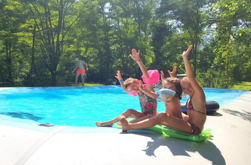 camping l'amitié au bord de l'eau Trébas-Tarn-la piscine-Vallée-du-Tarn-France
