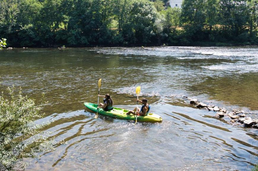 camping l'amitié au bord de l'eau Trébas-Tarn-station verte-location Trébas canoë kayak paddle