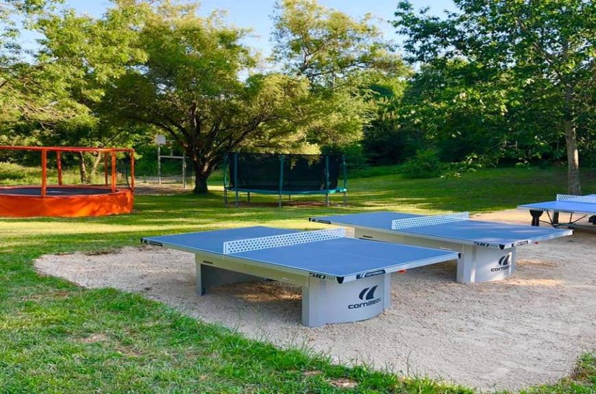 Camping Domaine du Chêne Vert_Castelnau-de-Montmiral ping pong