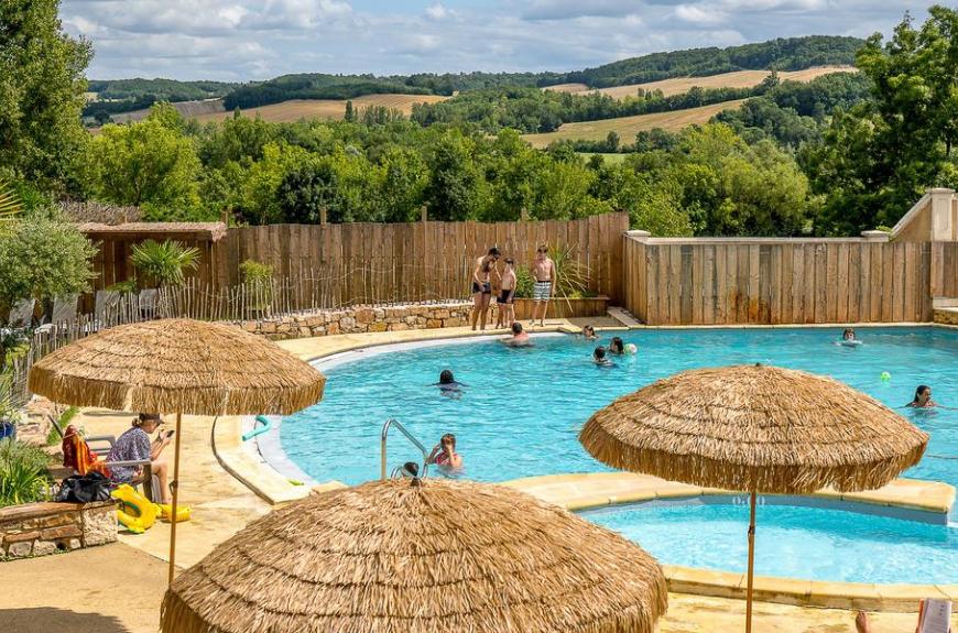 Camping Domaine du Chêne Vert_Castelnau-de-Montmiral pisicne