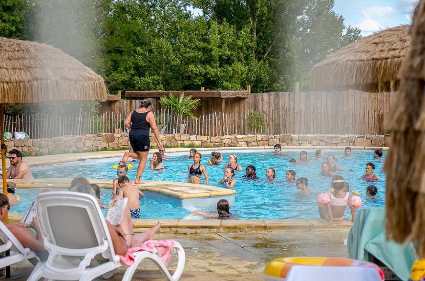 Camping Domaine du Chêne Vert_Castelnau-de-Montmiral aquagym