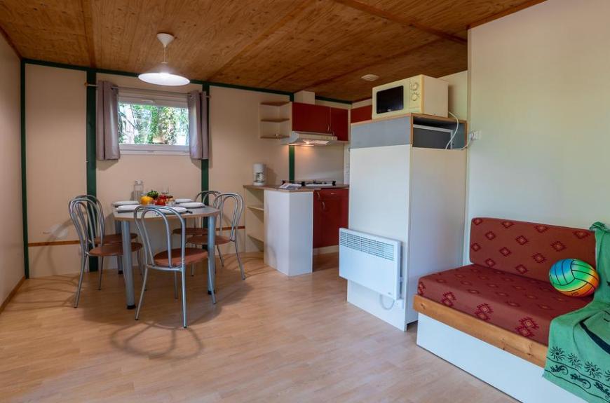 Camping Domaine du Chêne Vert_Castelnau-de-Montmiral intérieur mobile home salon
