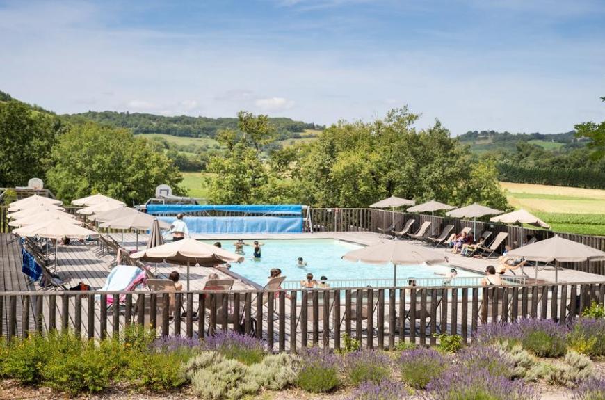 Huttopia Pays de Cordes sur Ciel_Vindrac-Alayrac vue générale piscine