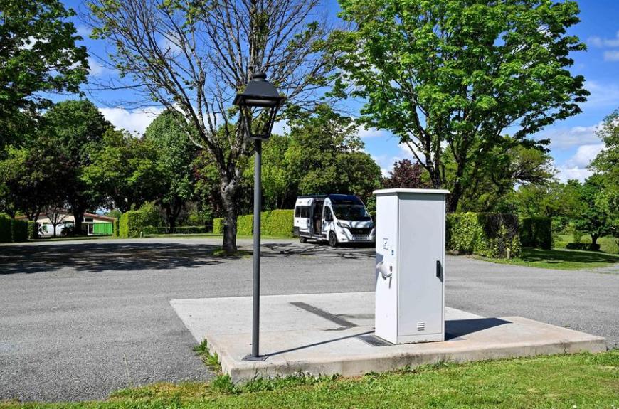Borne de vidange camping car