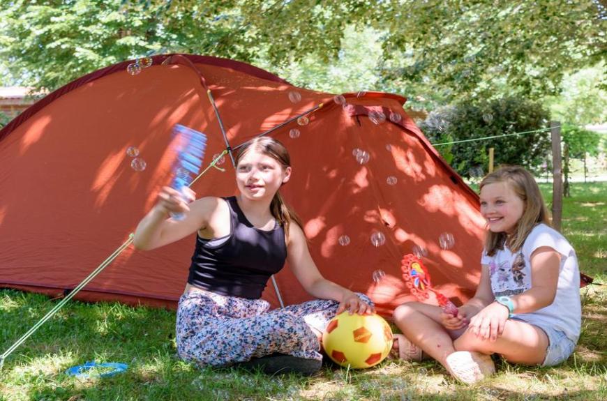 tente et enfants