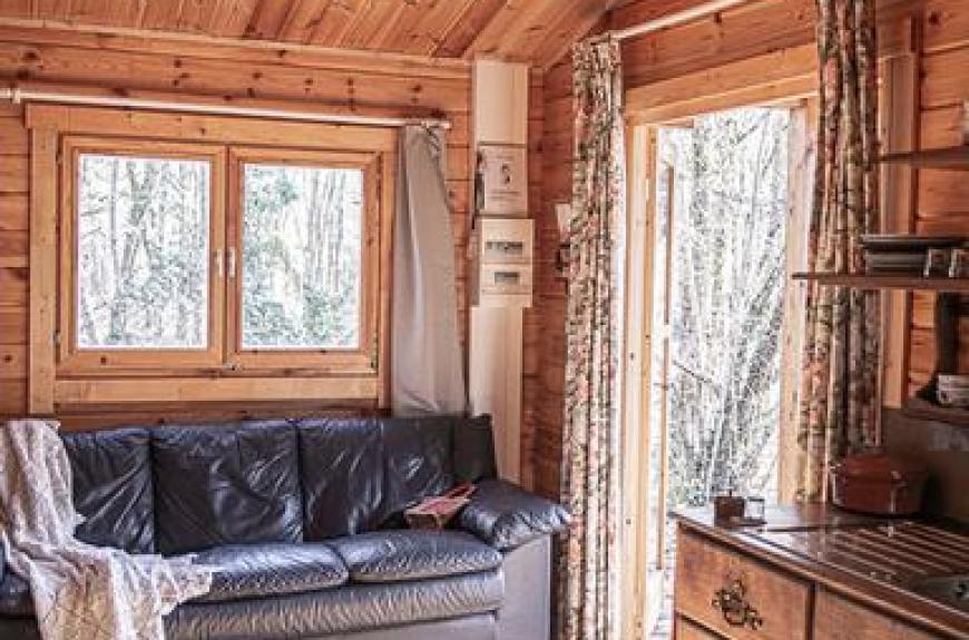 salon intérieur chalet bois