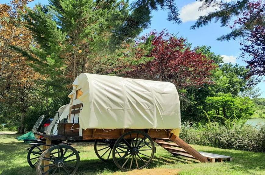 location insolite chariot de far west