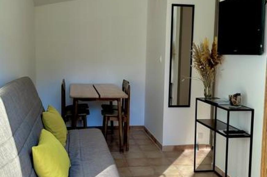 Village de Vacances Camboussel_Brassac salon