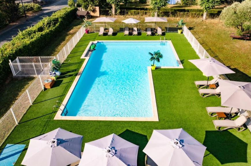 Les Chalets de Gaillac_Gaillac piscine large