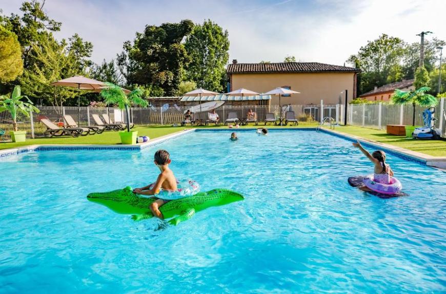 Les Chalets de Gaillac_Gaillac piscine jeux
