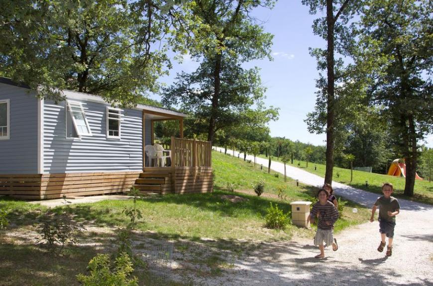 Saint Pierre de Rousieux mobile home en foret