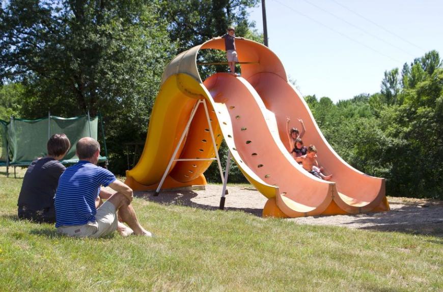 Saint Pierre de Rousieux toboggan