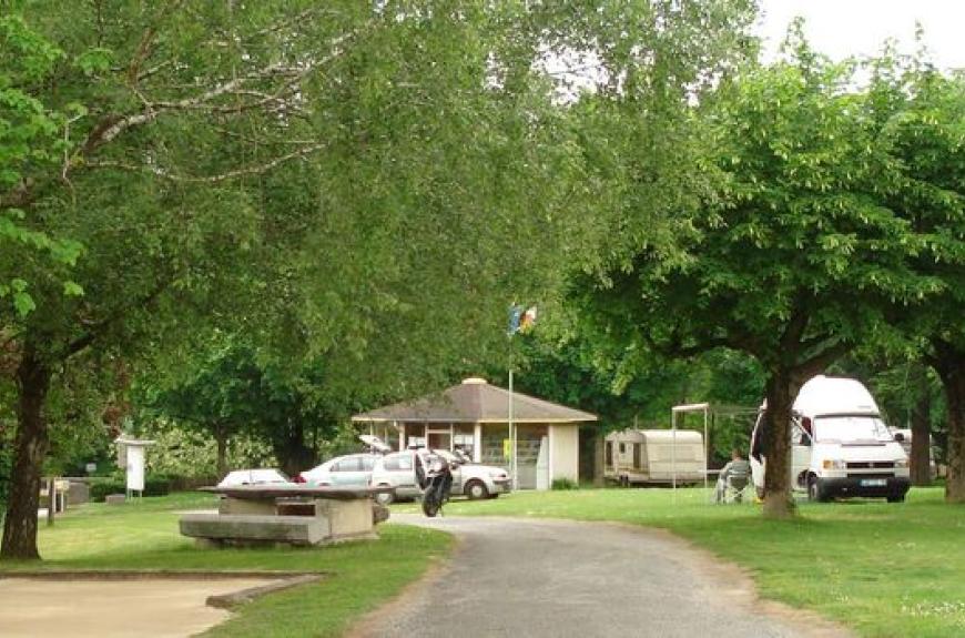 Camping Vallée du Thoré emplacements