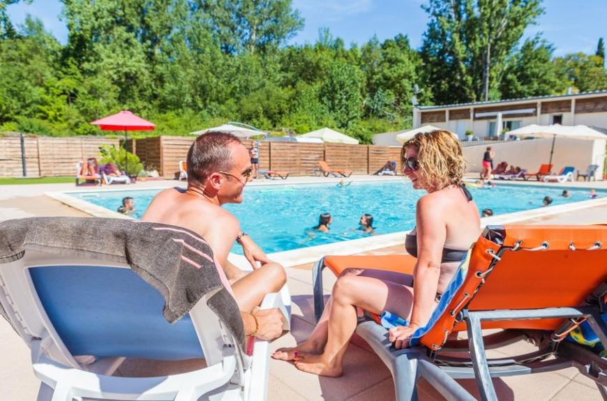 Camping Soleil des Bastides piscine