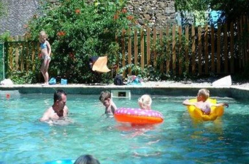 Camping Domaine Les Clots pataugeoire