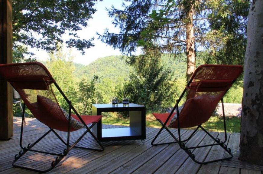 Camping Domaine Les Clots terrasse avec vue