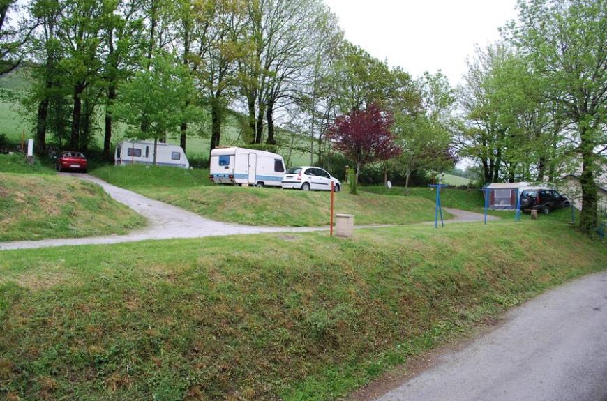 Camping Municipal Les Adrêts grands emplacements