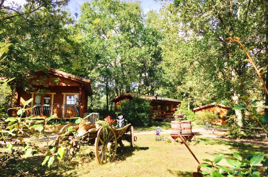 Les Fées du Moulin chalets bois