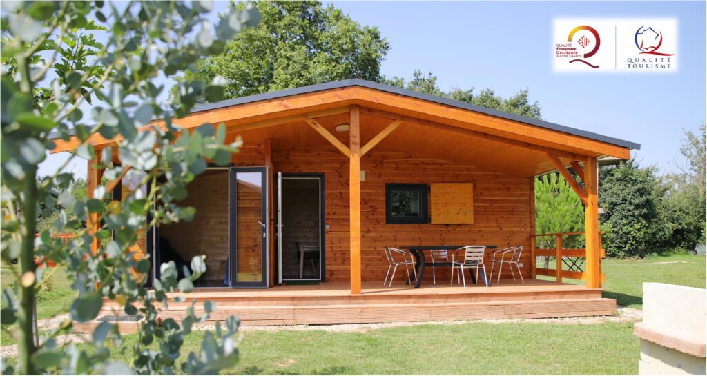 Chalets de Fiolles chalet bois insolite premium
