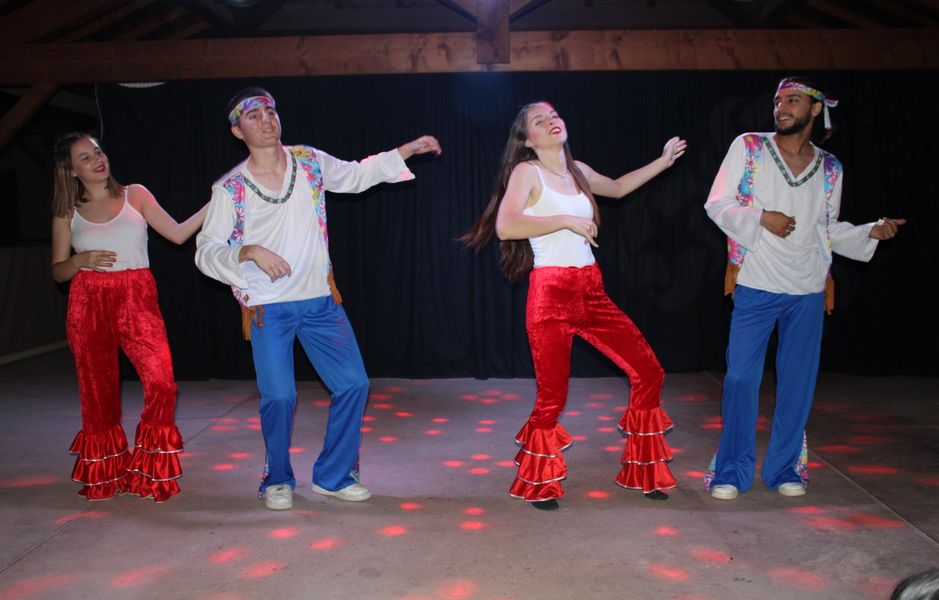 Village Vacances Camboussel spectacles