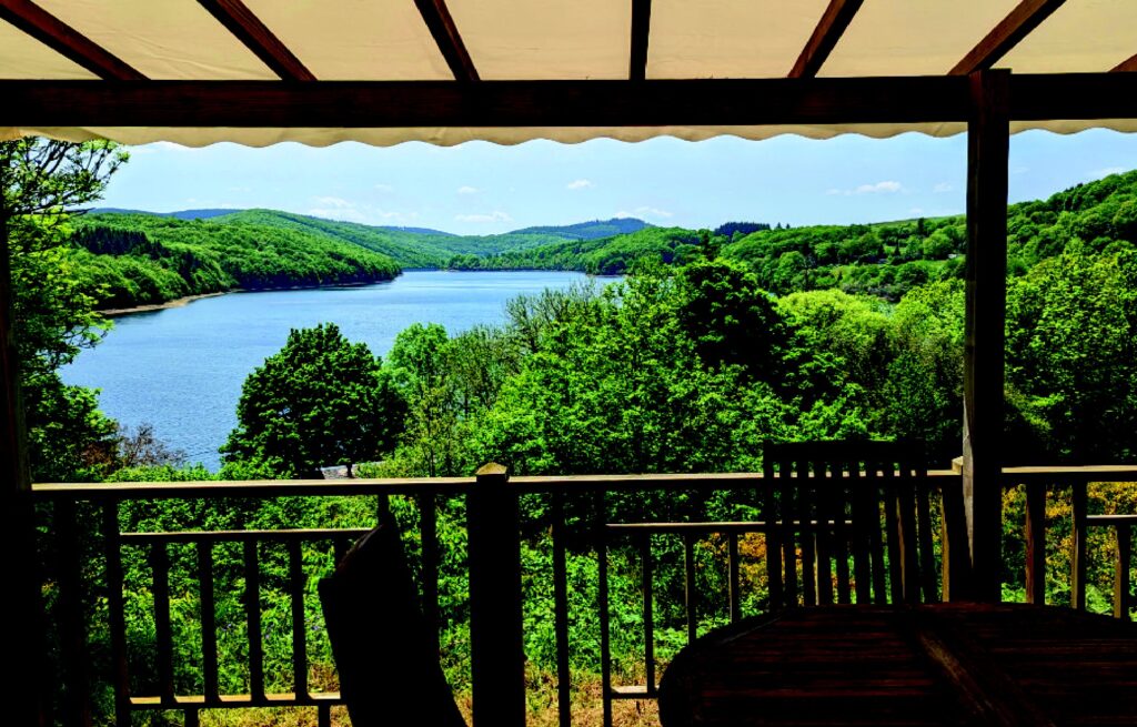 Les Fées du Lac cottage