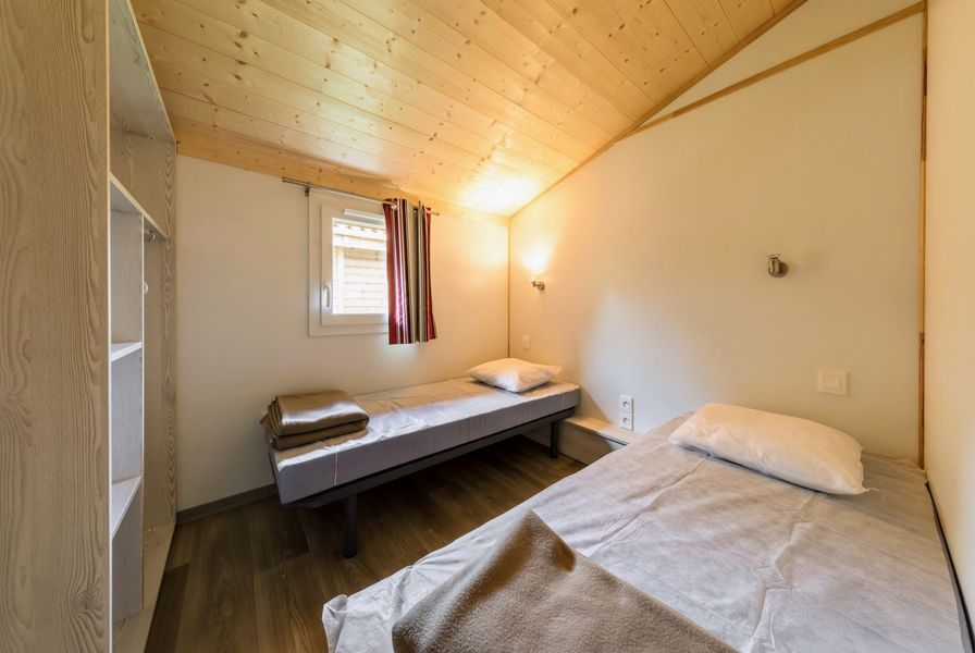 Gourjade chambre chalet