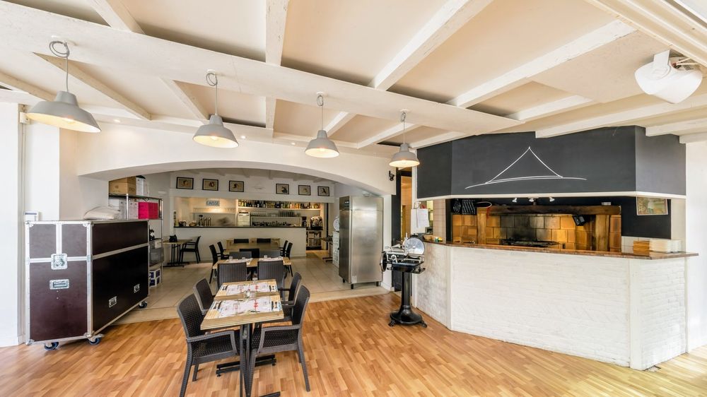 Gourjade intérieur restaurant