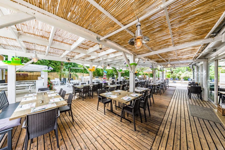 Gourjade extérieur restaurant