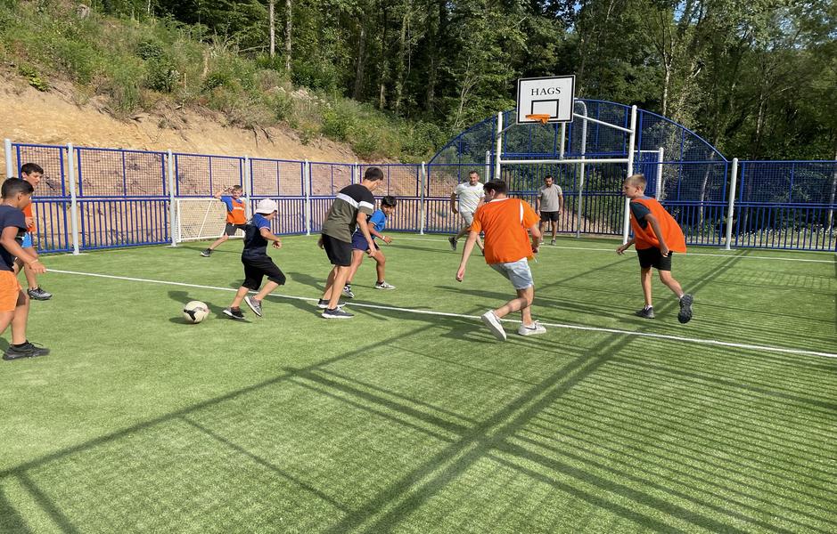 Village Vacances Camboussel terrain multisports foot