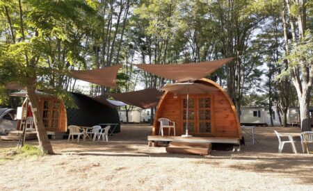camping l'amitié au bord de l'eau Trébas-Tarn-hébergement insolite en bois-pod-rivière