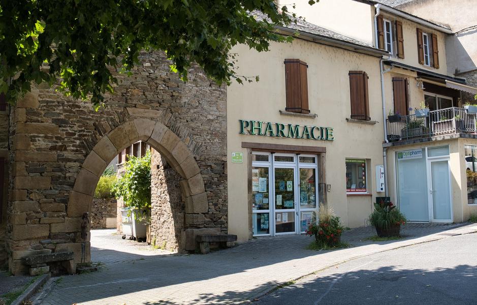 camping l'amitié au bord de l'eau Trébas-Tarn-station verte pharmacie médecin kinésithérapeute