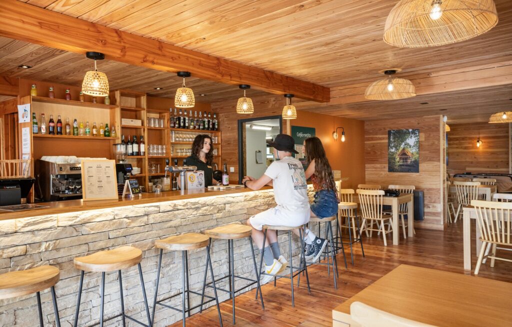 Huttopia Pays de Cordes sur Ciel_Vindrac-Alayrac bar