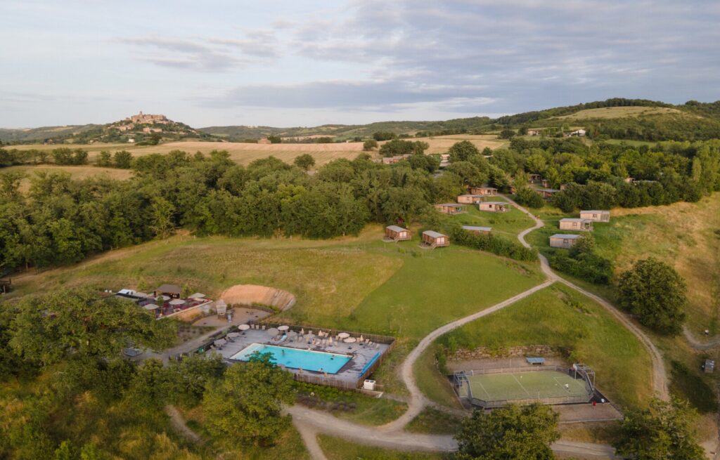 Huttopia Pays de Cordes sur Ciel_Vindrac-Alayrac vue générale
