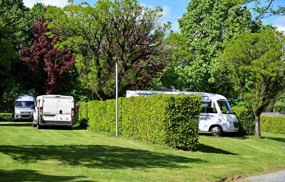 emplacements pour camping car et campeurs