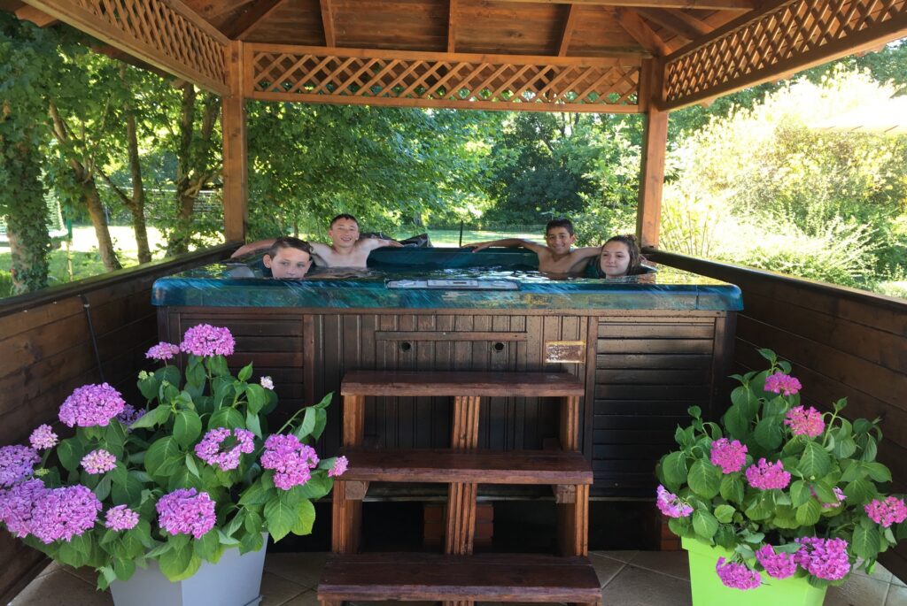 Chalets de Fiolles jaccuzzi