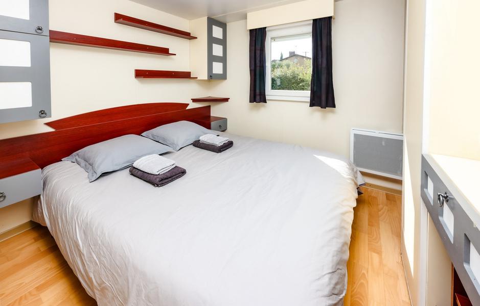 Les Chalets de Gaillac_Gaillac chambre parents