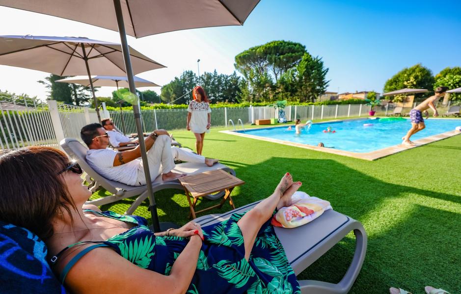 Les Chalets de Gaillac_Gaillac piscine détente