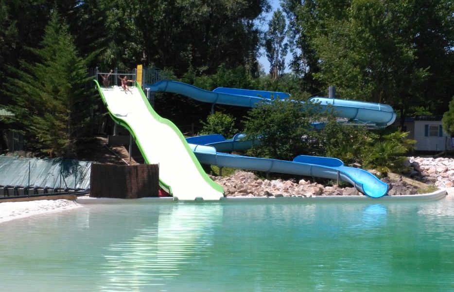 Toboggans Camping Plan d'Eau St Charles