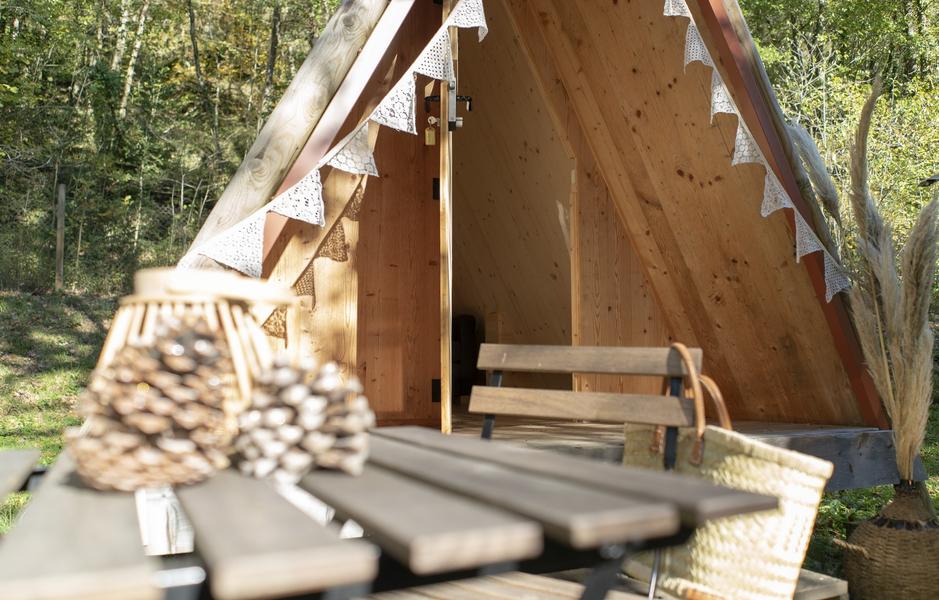 Camping Au Fil du Viaur Tipi