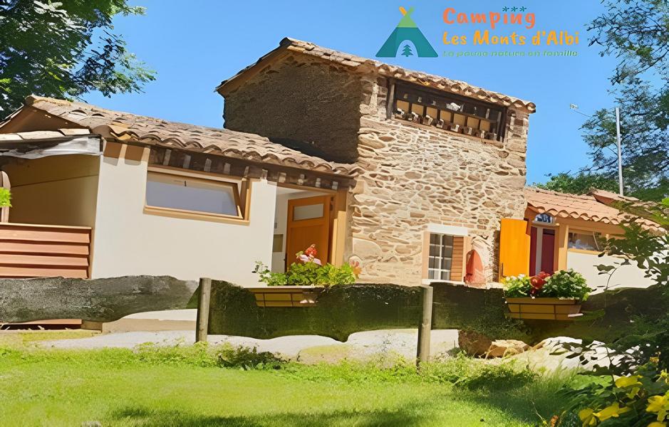 Camping Les Monts d'Albi_Teillet sanitaires